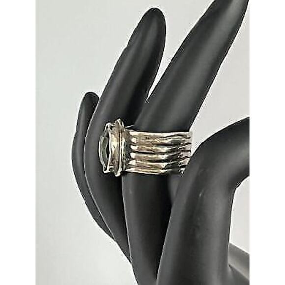 Silpada Sterling Silver Green Stone Daintree Ring Size 6 - Picture 2 of 2